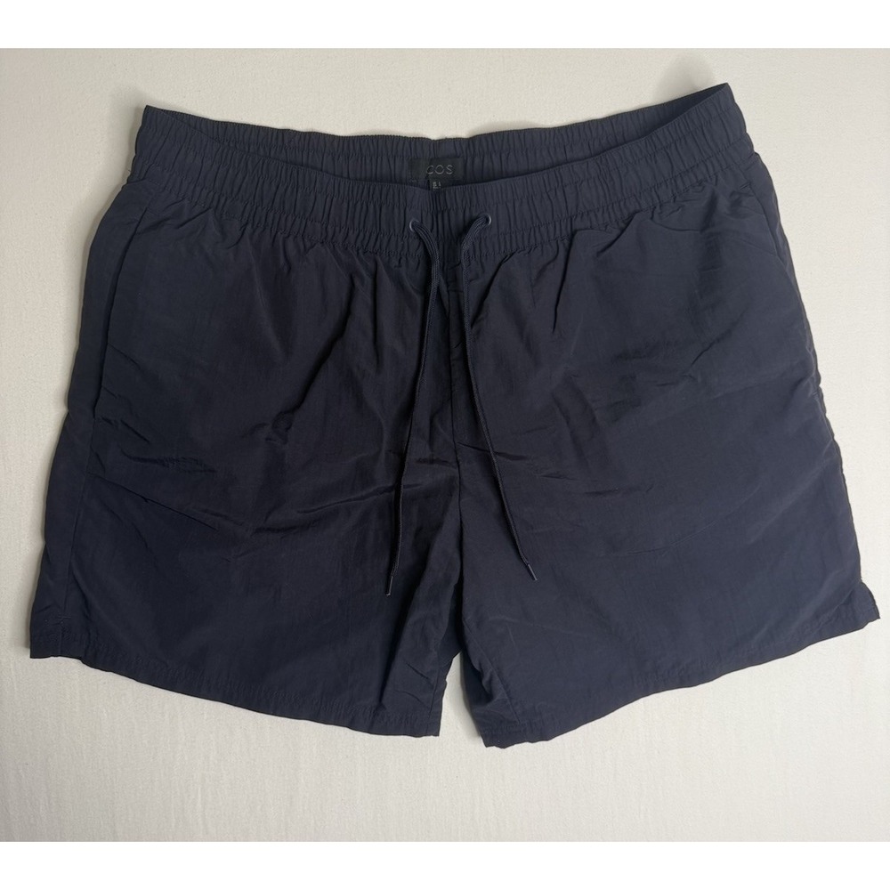 COS Men's Shorts Size Large Drawstring Mesh Elastic Waist Navy Blue Minimalist
